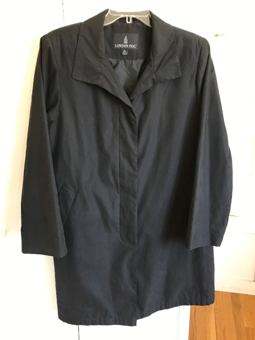 LONDON FOG Classic Black Coat Jacket Button Front Women’s Size XL Oversized Y2K
